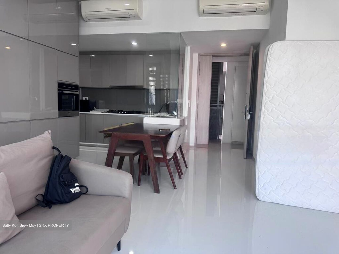 J Gateway (D22), Condominium #458400631